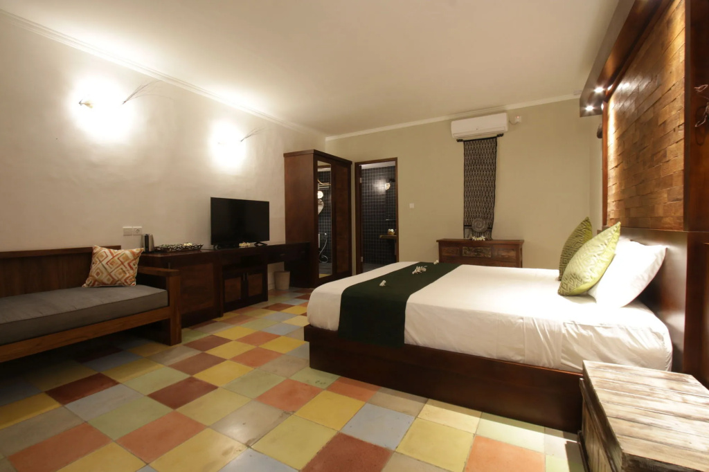 Green Bird Villa