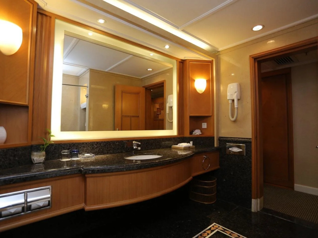 Agile Hotel