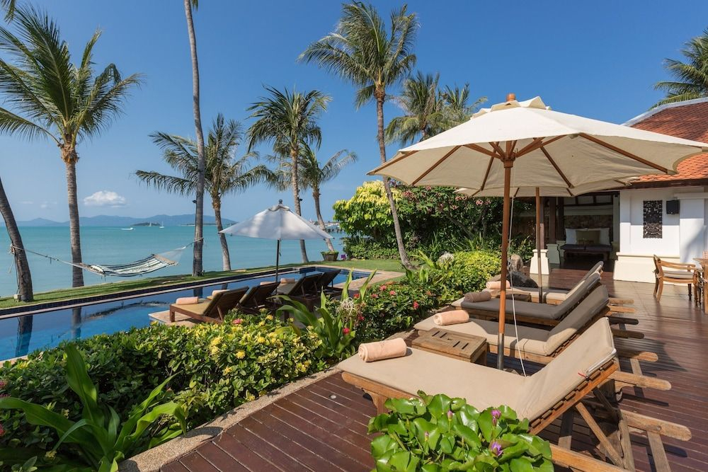 Ban Haad Sai - Beachfront Private Villa