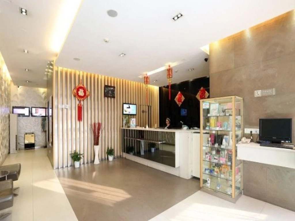 Home Inn (Changsha Train Station)
