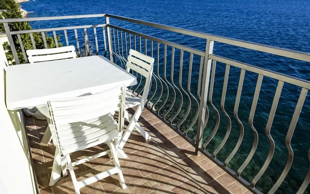 Toma - 5m From the sea With Parking - A2