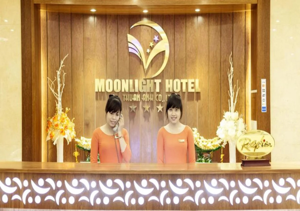 Moonlight Hotel Da Nang - Near Dragon Bridge