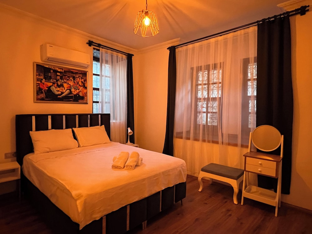 Quena Hotel