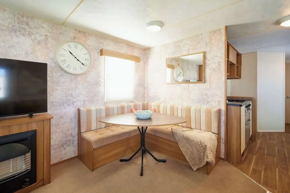 Host Stay Cosy Cove