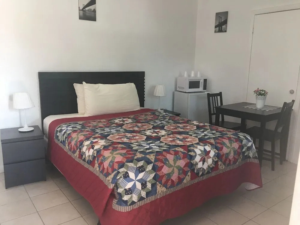Richards Motel