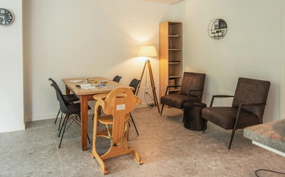 Gorgeous Home In Ferrières With Wifi