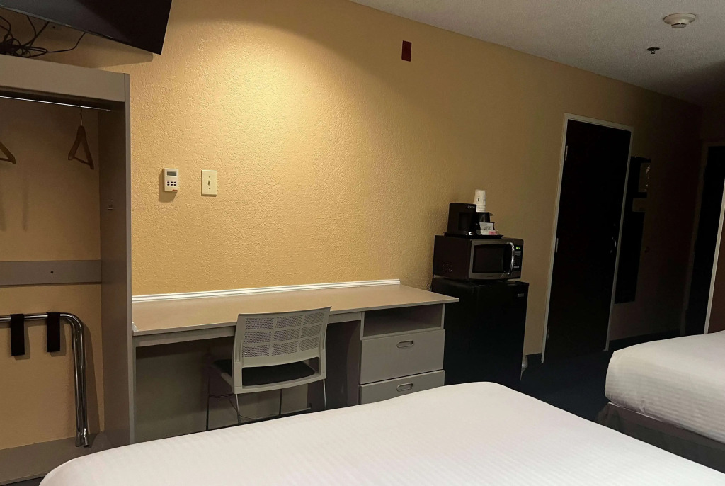 Microtel Inn & Suites by Wyndham Houston/Webster/Nasa/Clearlake