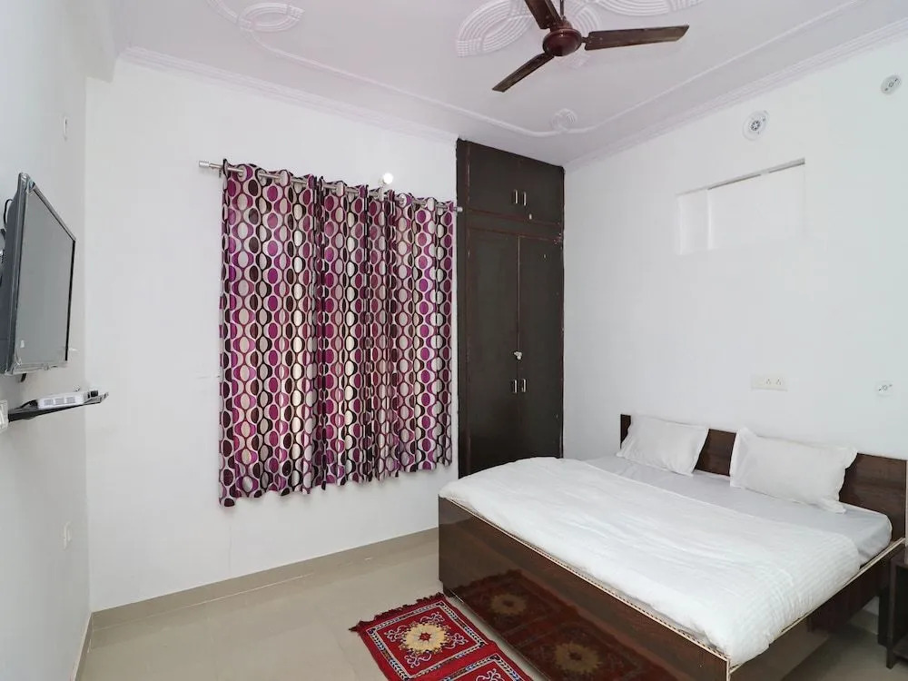 OYO 14148 Home Modern 2BHK Cottage Bhimtal Haldwani Road