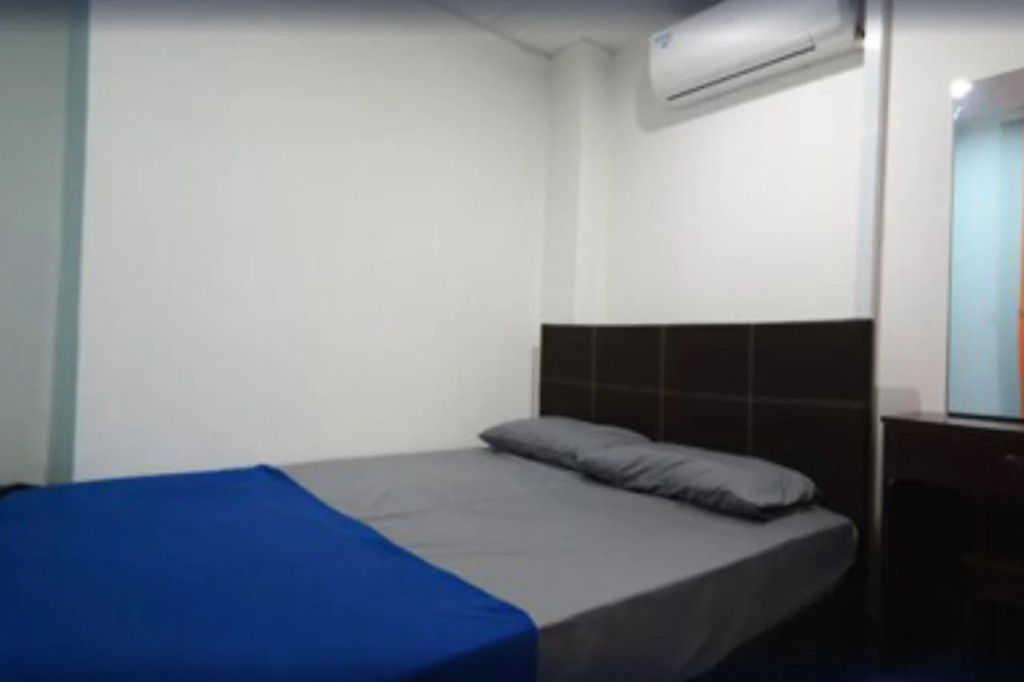 Submarine Guest House Central Market - Hostel