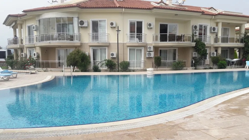 Sunset Beach Club Aqua 26