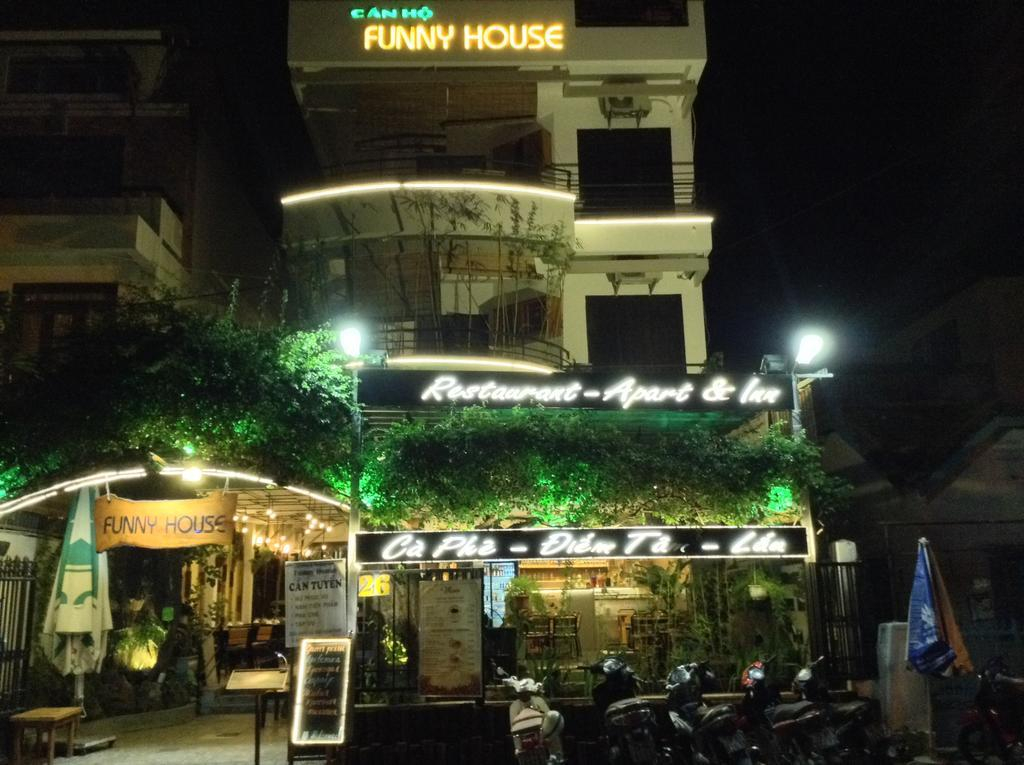 Funny House Apart and Inn