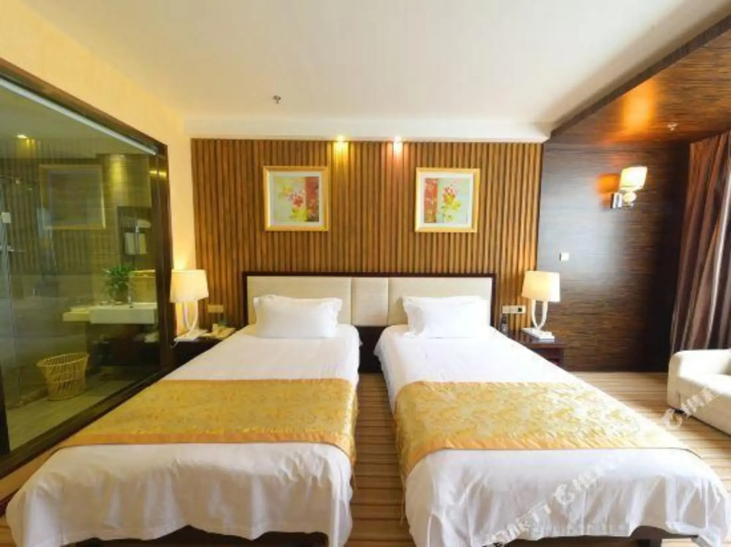 Qingfeng Hotel