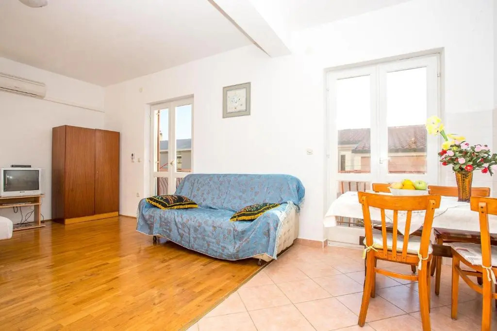 Apartments Nuic