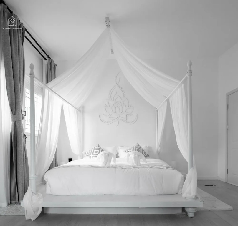 SYRI Guesthouse Vientiane Hostel & Cafe