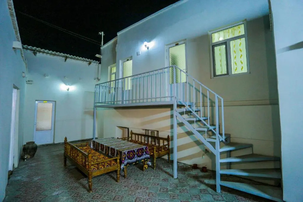 Rudakiy Guest House