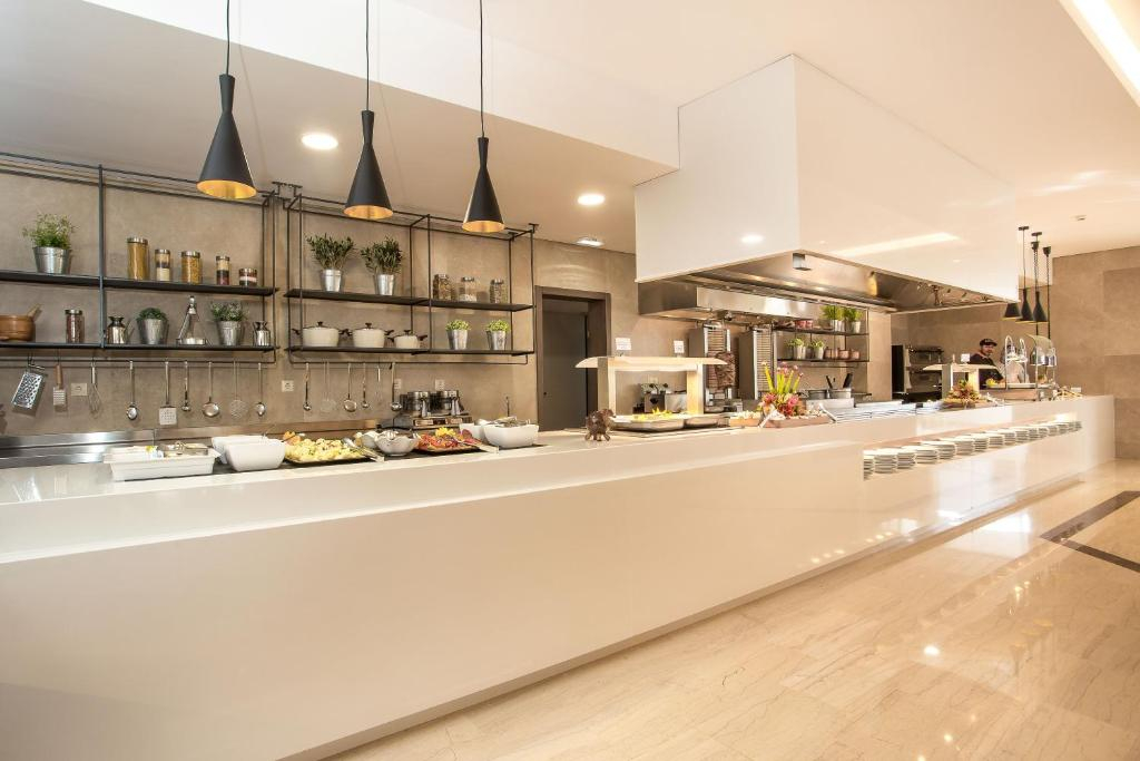 Niriides Hotel