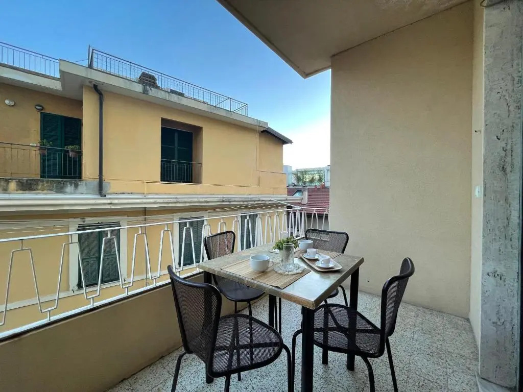 [Alassio City Center] 4 Rooms - 100 meters from the sea