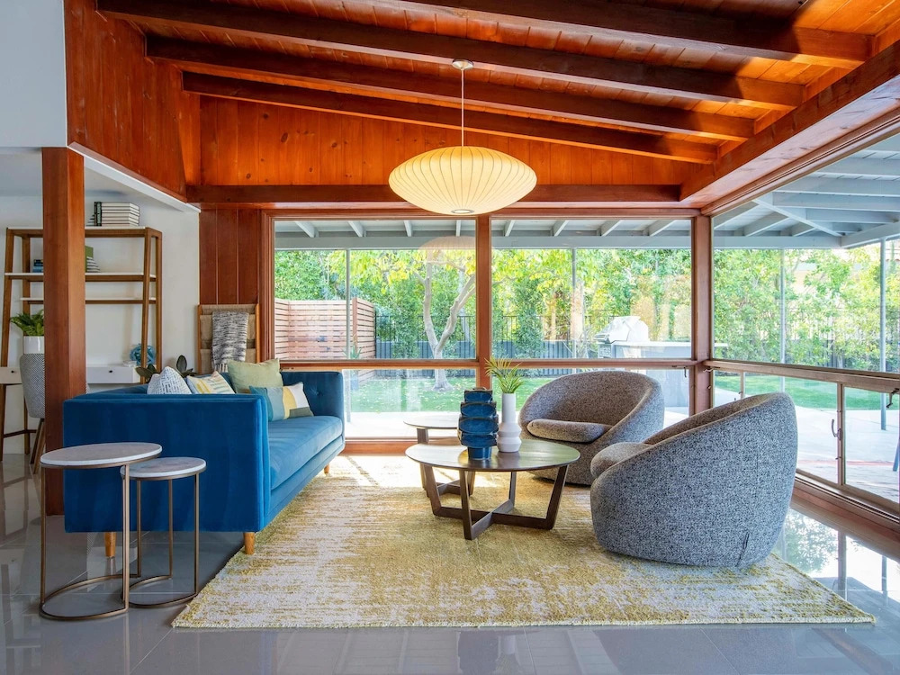 West Elm House: The Seven-Eighty by ACME House Company