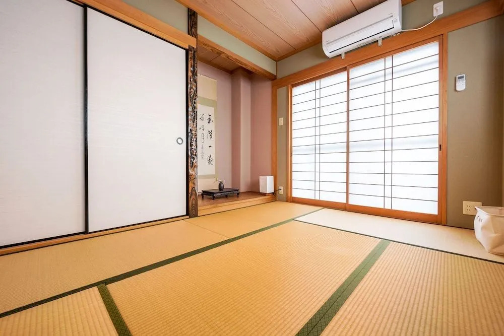 YUYU House - Kohama Mei