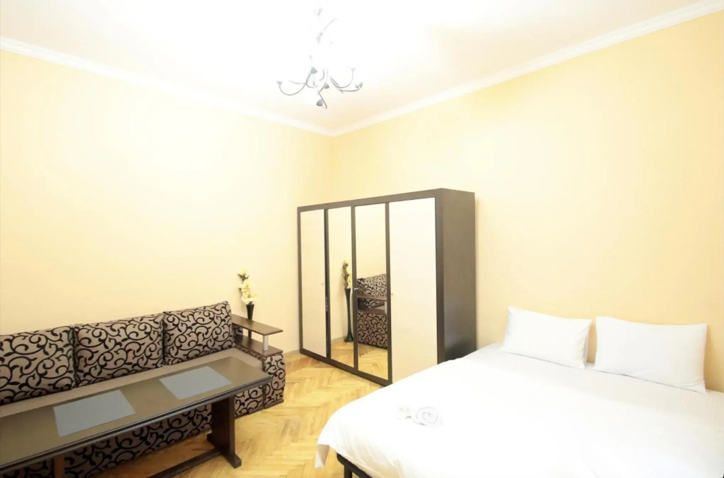 PRO Apartments 1128