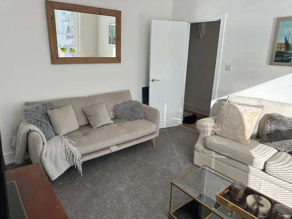Spacious London 3 bedroom Garden House