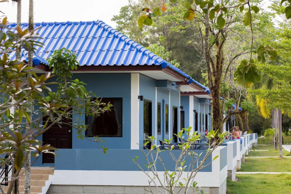 Praewa Villas Naiyang Phuket