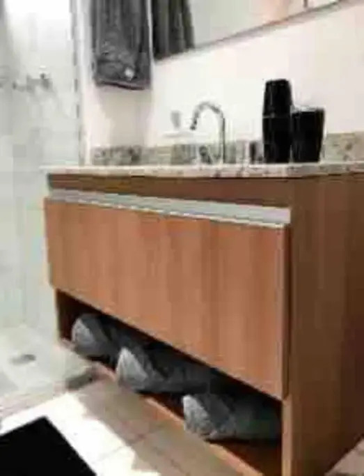 92 New studio next Paulista Av, fast wifi and balcony