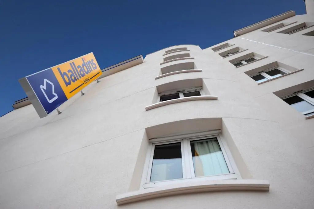 HOTEL lEAUBONNE