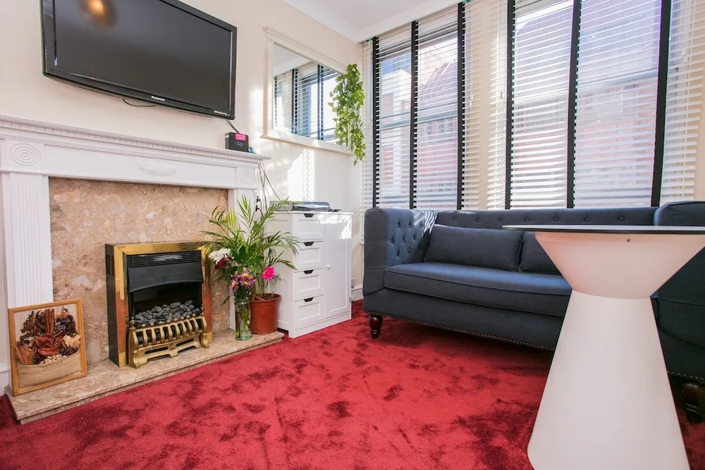 Westminster Studio Near Big Ben