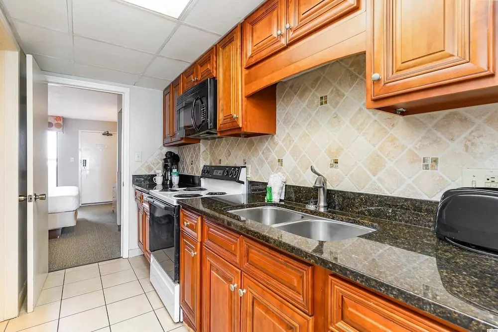 1br Magnificence, Landmark Rst