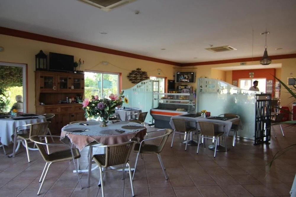 Villa Oasis, Piscina, Jacuzzi, Ténis e Praias!
