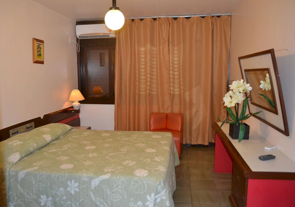 Baia Cabralia Hotel