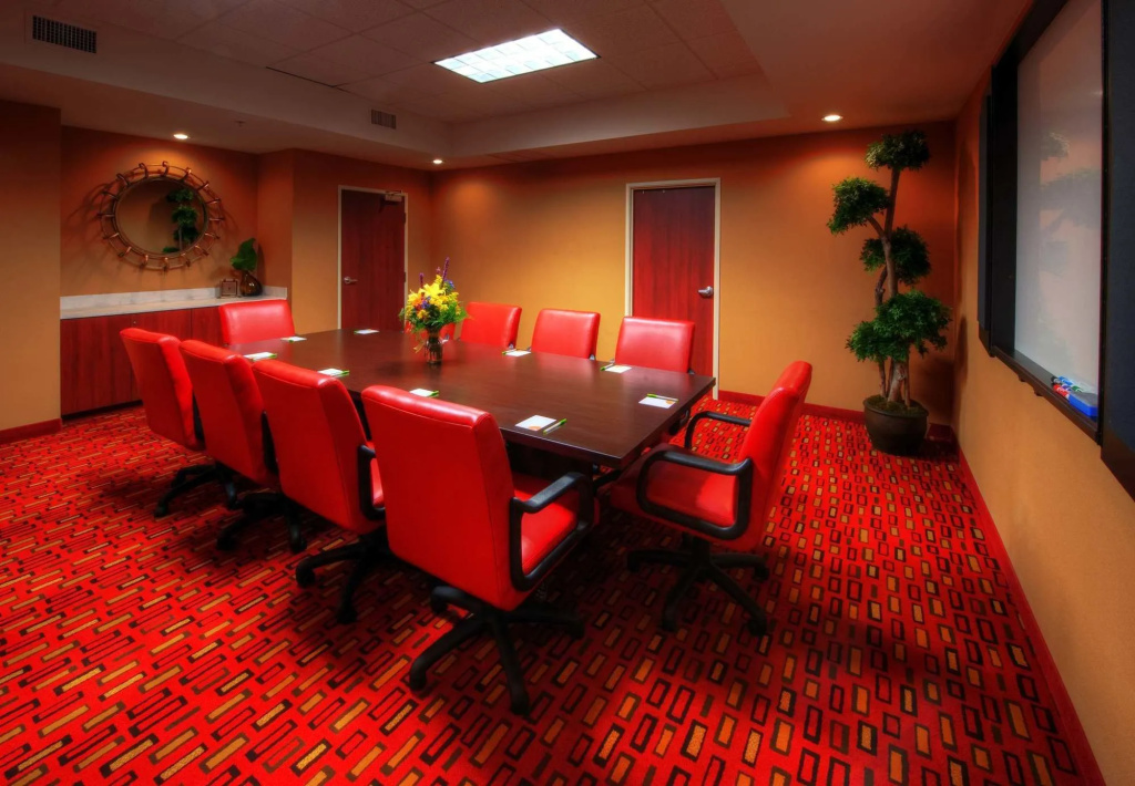 Courtyard by Marriott Johnson City