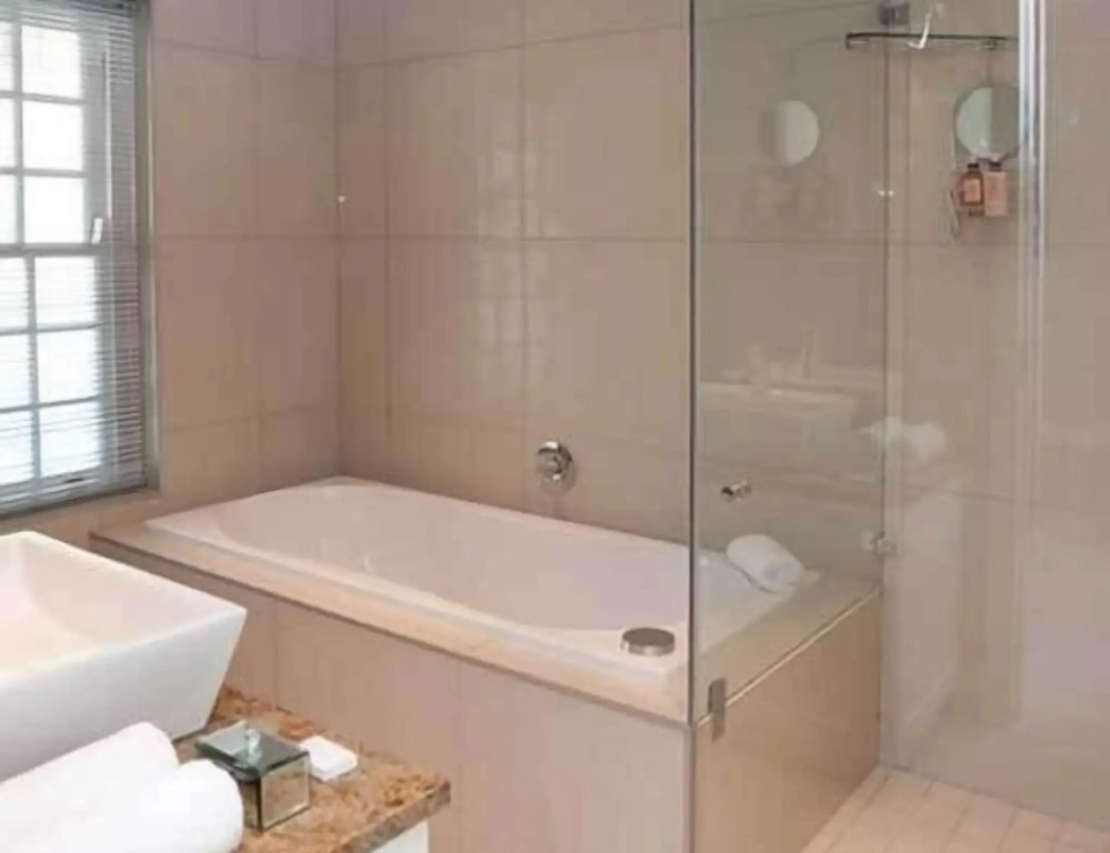 La Cabriere Country House