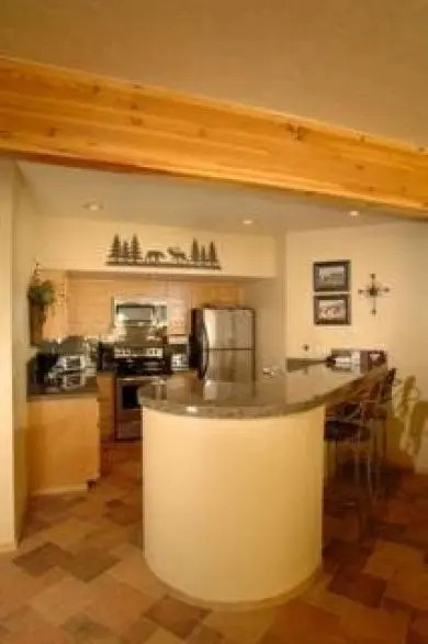 Ridge Condominiums