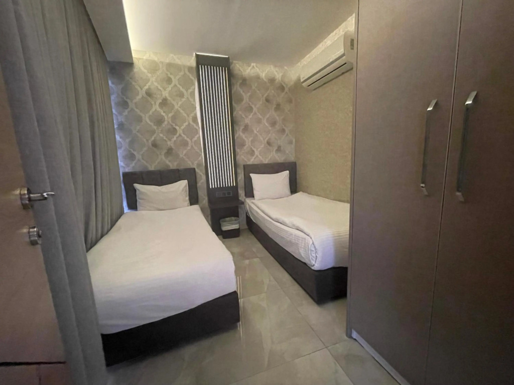 Le Luxe Suites Hotel