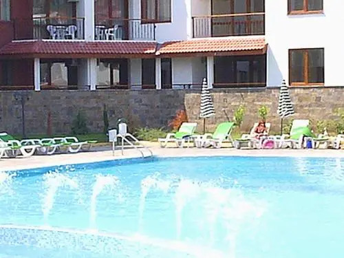 B44 Apollon Complex