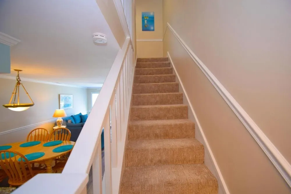 Harbour Island 21c 2 Bedroom Townhouse by RedAwning