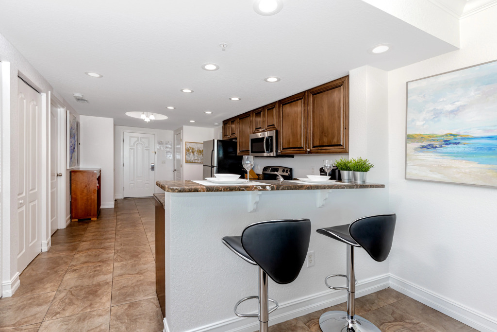 Luxury Spacious Penthouse Beach View Treasure Island Pool HotTub