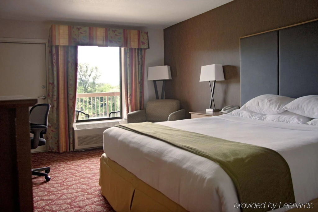 The Lodge at Roseburg