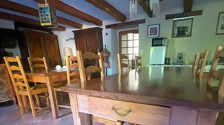 La Charbonniére