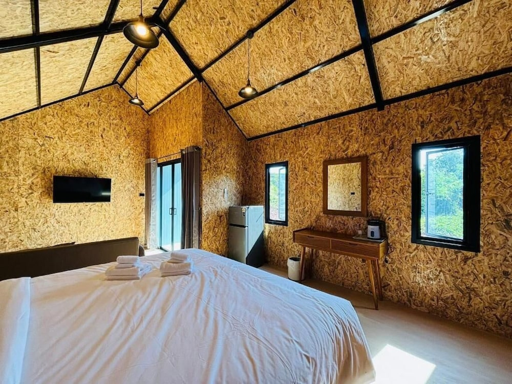 Tavana Residence
