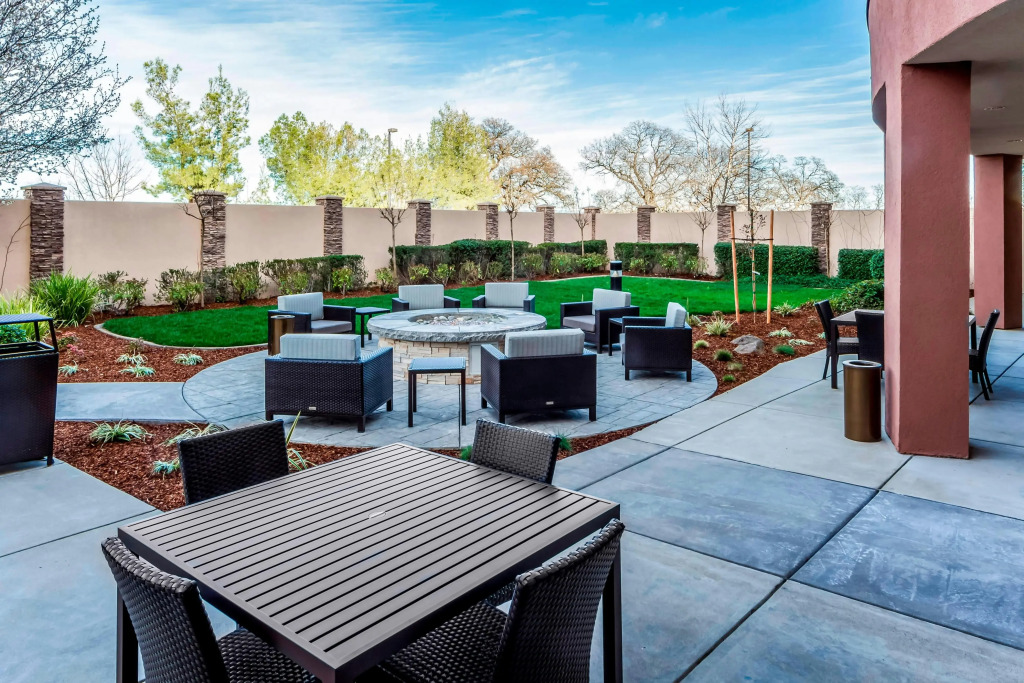 Courtyard by Marriott Roseville