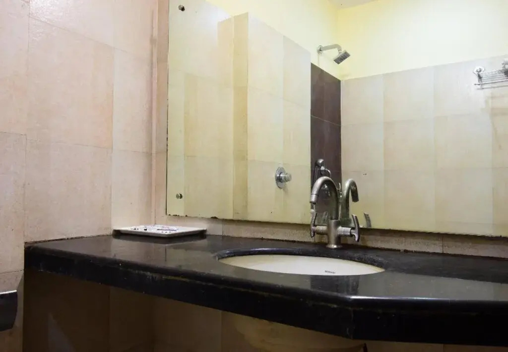 Hotel Downtown By OYO Rooms