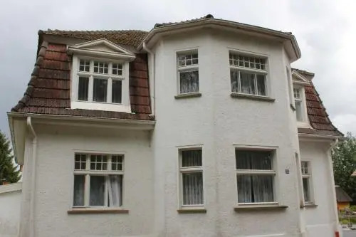 Villa Greta und Ferienhaus in der