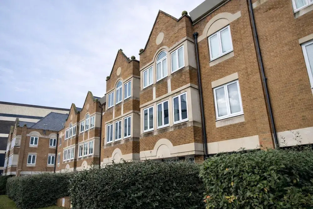 Walpole Court