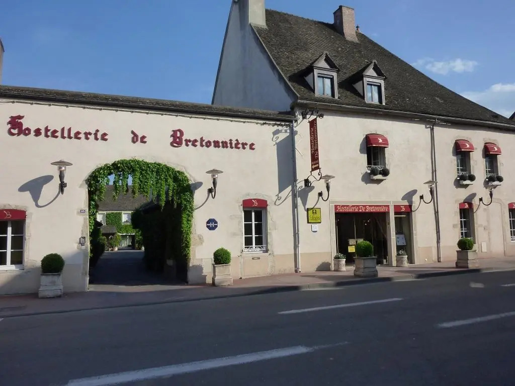 Logis Hôtel De Bretonnière - Beaune centre