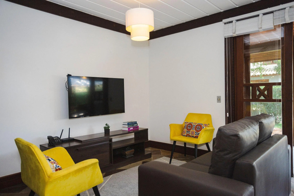 Casa Em Búzios Com 3 Suítes | Vf 07
