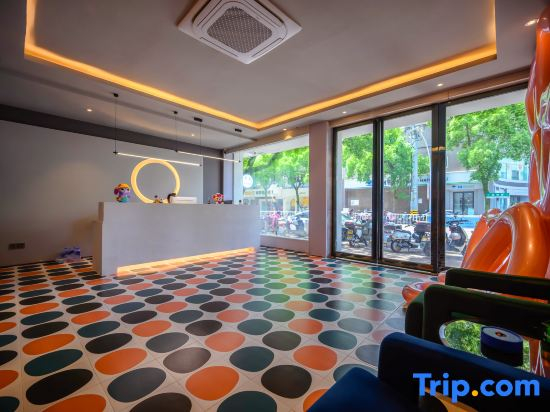 Meisu Hotel (Linhai East Lake Park Branch)