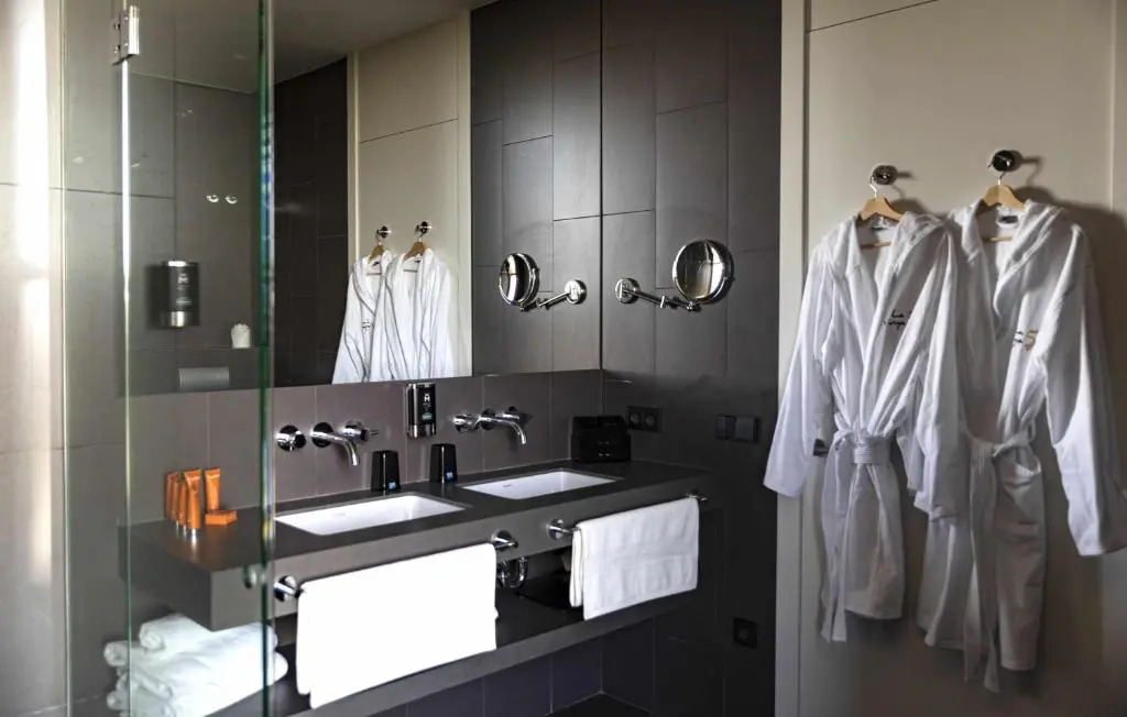 Luxurious Golf Villa La Vinya 5